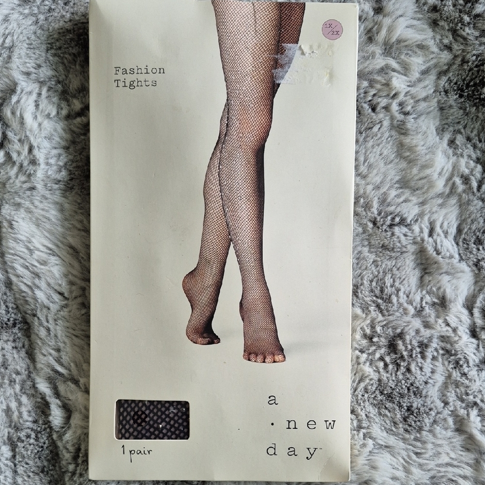 A New Day 🖤 Black Diamond Fishnet Tights (T2)
